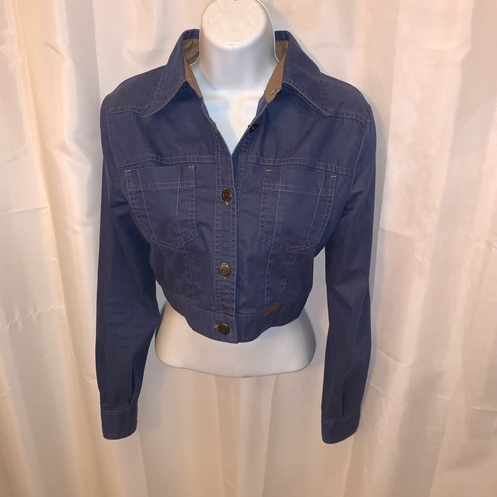 CHANEL 01A size 36 light weight DENIM JACKET - Picture 10 of 14